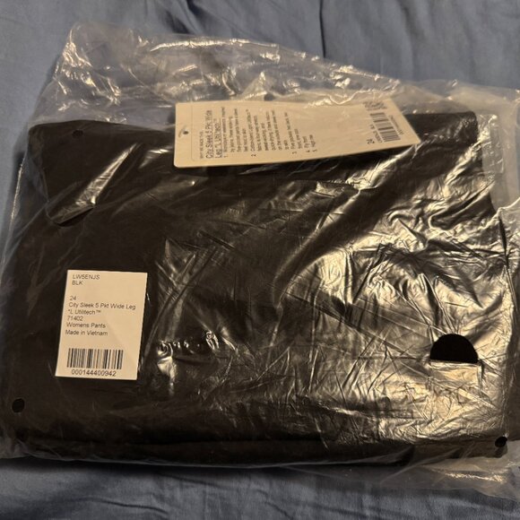 Lululemon City Sleek 5 Pocket Wide-Leg High-Rise Pant *Light Utilitech, Black, S - Picture 6 of 6